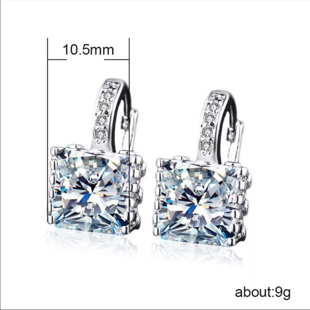 New lady silver white halo diamond stud Earrings